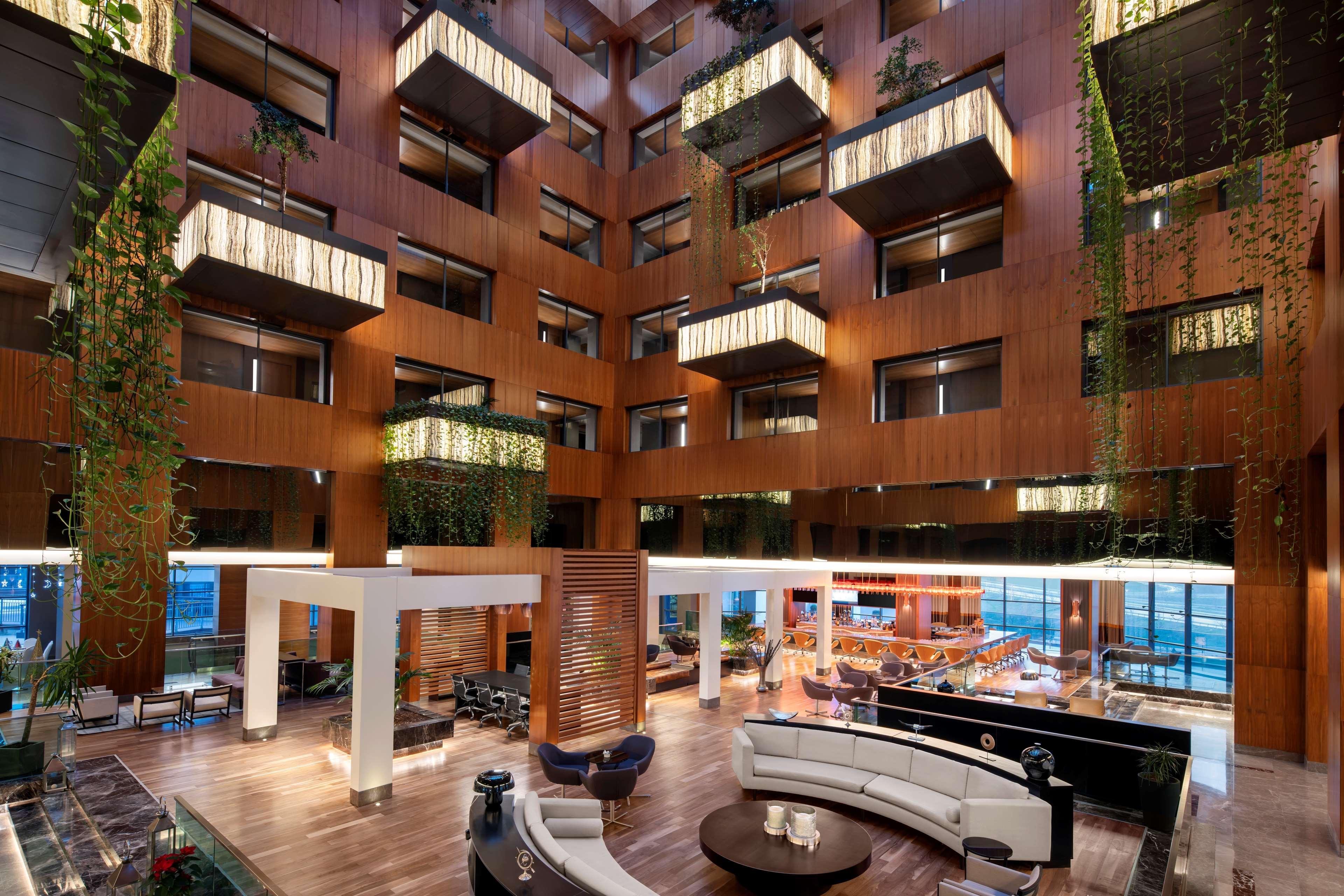 Готель Radisson Blu & Spa, Tuzla